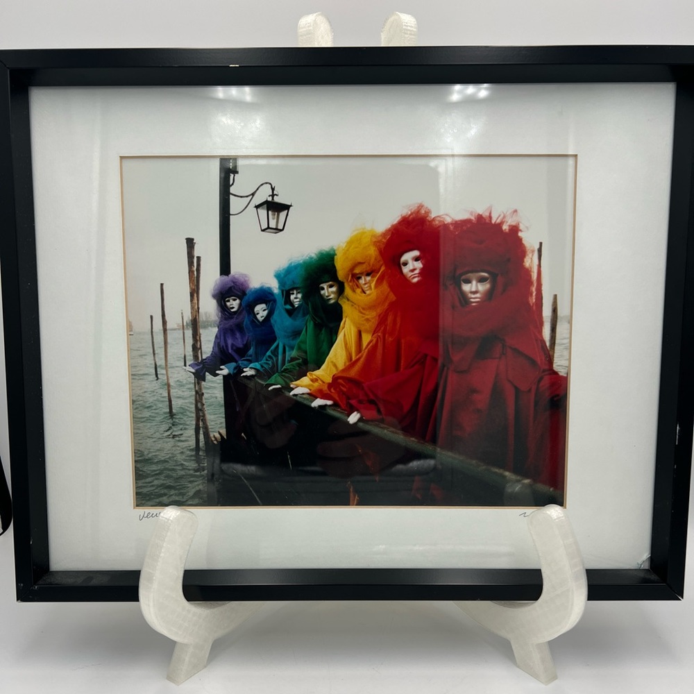 Rainbow Figures, Photo by Zeny Cieslikowski, 2000